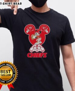 Top Mickey Hands Heart Kansas City Chiefs Football T-Shirt design featuring iconic Mickey Mouse hands forming a heart.