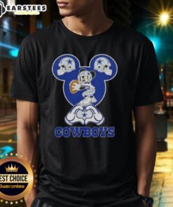 Top Mickey Hands Heart Love Dallas Cowboys Football T-Shirt design featuring iconic Mickey gloves around a heart.