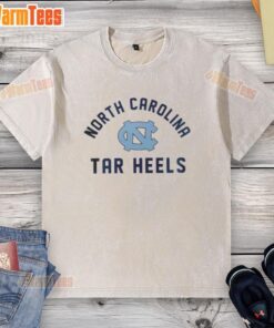 Alt Text: Top North Carolina Tar Heels washed t-shirt featuring classic logo, perfect for fans and casual wear.