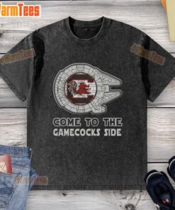 Alt Text: Top Star Wars Come To The South Carolina Gamecocks Side Washed T-Shirt featuring vibrant graphics and team colors.