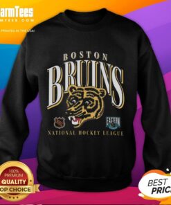 Vintage Boston Bruins sweatshirt featuring classic crease design, perfect for fans and cozy winter wear.