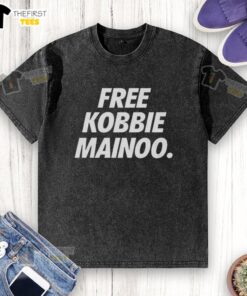 Awesome Free Kobbie Mainoo Washed T-Shirt in soft cotton, featuring a relaxed fit and trendy vintage wash for casual style.