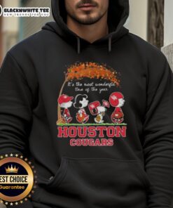 Alt Text: Awesome Houston Cougars X Peanuts Snoopy hoodie for autumn, celebrating the most wonderful time of the year.
