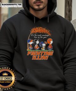 Alt Text: Illinois Fighting Illini X Peanuts Snoopy hoodie, perfect for autumn, featuring vibrant colors and cozy design.