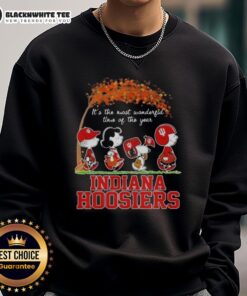 Awesome Indiana Hoosiers X Peanuts Snoopy sweatshirt for autumn, celebrating the most wonderful time of the year.