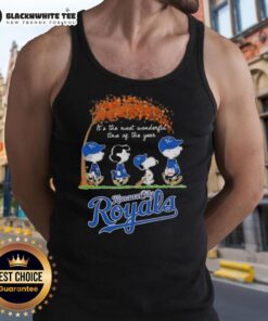 Awesome Kansas City Royals X Peanuts Snoopy and Friends autumn tank top, perfect for celebrating the season in style.