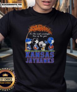 Awesome Kansas Jayhawks X Peanuts Snoopy and Friends autumn T-shirt celebrating the most wonderful time of the year.