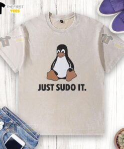 Awesome Linux 'Just Sudo It' washed t-shirt featuring a stylish design for tech enthusiasts and Linux fans.