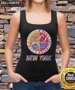 Awesome New York Knicks, Mets, Devils, Giants mashup logo tank top showcasing favorite NYC sports teams' designs.