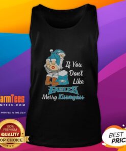 Awesome Santa Claus tank top with 'If You Don't Like Philadelphia Eagles, Merry Kiss My Ass' slogan for holiday cheer.