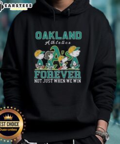 Alt Text: Awesome Snoopy and Charlie Brown Oakland Athletics baseball hoodie showcasing team spirit, perfect for fans year-round.