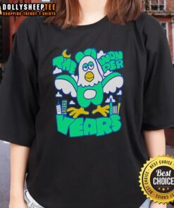 Awesome The Wonder Years Go Birds Ladies Tee featuring stylish graphics and comfortable fit for fans of the show.