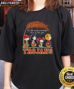 Awesome USC Trojans X Peanuts Snoopy tee for ladies celebrating autumn and the holiday season in style.