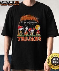 USC Trojans x Peanuts Snoopy and Friends autumn t-shirt celebrating 'It's The Most Wonderful Time of The Year' design.