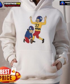 Awesome Younghoe Koo Charlie Brown Giants Kicker Miss Meme Hoodie showcasing a humorous sports-themed design.