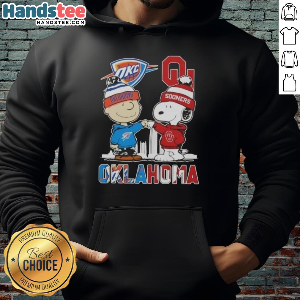 cute-charlie-brown-and-snoopy-oklahoma-city-sports-thunder-x-sooners-skyline-hoodie Alt Text: Cute Charlie Brown and Snoopy in Oklahoma City Sports Thunder x Sooners skyline hoodie design.