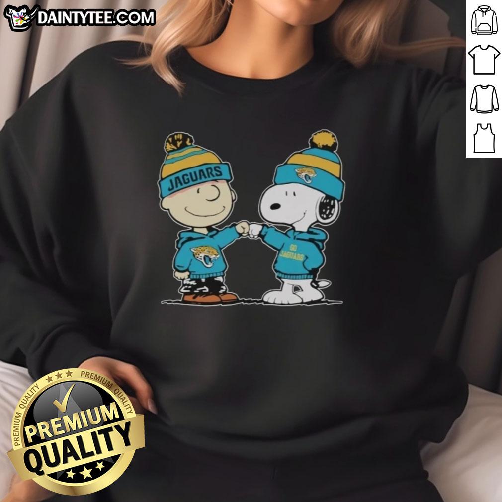 cute-jacksonville-jaguars-snoopy-and-charlie-brown-best-friends-sweatshirt Cute Jacksonville Jaguars Snoopy and Charlie Brown best friends sweatshirt featuring playful design and team colors.