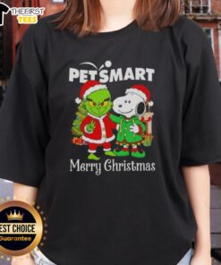 Alt Text: Cute PetSmart x Grinch and Snoopy Merry Christmas Ladies Tee featuring festive designs for holiday cheer.