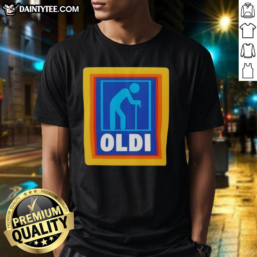 funny-oldi-senior-aldi-logo-parody-t-shirt Funny Oldi Senior Aldi Logo Parody T-Shirt featuring a humorous twist on the classic Aldi logo for seniors.