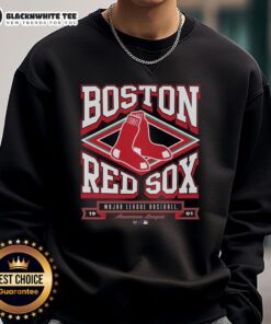 Cozy Boston Red Sox heater sweatshirt featuring team logo, perfect for baseball fans and cold weather outings.