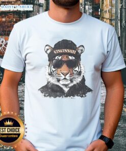 Alt Text: Good Cincinnati Bengals mascot wearing a beanie and sunglasses t-shirt, showcasing team spirit and playful style.