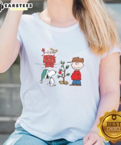 Good Classic Christmas A Very Charlie Brown Tree Ladies Tee featuring a whimsical tree design for festive holiday cheer.