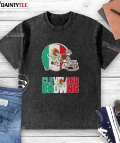 Alt Text: Cleveland Browns football logo with Mexican flag design on a washed t-shirt, perfect for fans.