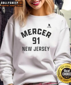 Good Dawson Mercer New Jersey Devils ice hockey sweatshirt featuring name and number 91, perfect for fans.