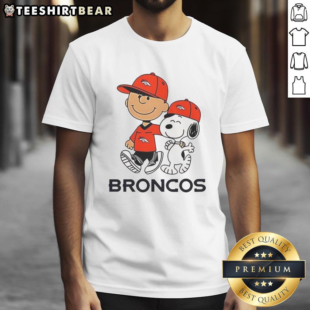 good-denver-broncos-nfl-x-peanuts-snoopy-and-charlie-brown-t-shirt Good Denver Broncos NFL x Peanuts Snoopy and Charlie Brown T-shirt featuring fun cartoon graphics and team colors.