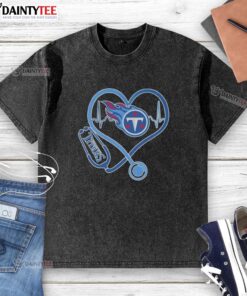 Good Love Tennessee Titans stethoscope headphones fans washed t-shirt, perfect for showing team spirit and style.