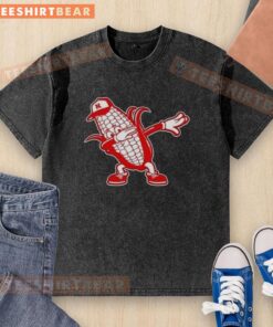 Good Nebraska Cornhuskers corn dabbing washed t-shirt featuring vibrant graphics and a comfortable fit for fans.