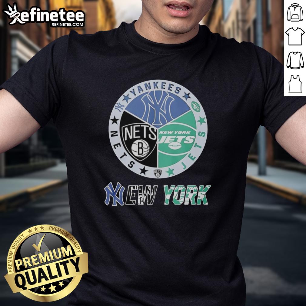 good-new-york-jets-new-york-nets-new-york-yankees-mashup-logo-t-shirt-1 Alt Text: Good New York Jets, Nets, Yankees mashup logo T-shirt showcasing iconic team logos in a stylish design.