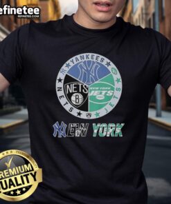 Alt Text: Good New York Jets, Nets, Yankees mashup logo T-shirt showcasing iconic team logos in a stylish design.