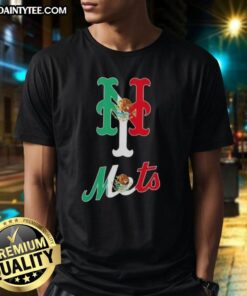 Good New York Mets Baseball X Mexican Flag T-Shirt featuring vibrant colors, team logo, and bold flag design.