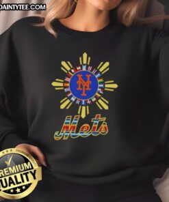 Stylish Good New York Mets x Hispanic sweatshirt featuring vibrant colors and team logo, perfect for fans and casual wear.