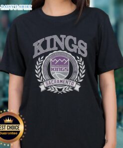 Alt Text: Retro Sacramento Kings logo in a laurel wreath frame on a ladies' tee, perfect for NBA fans and fashion lovers.