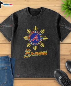 Happy Atlanta Braves X Hispanic washed t-shirt featuring vibrant colors and a stylish design for baseball fans.