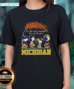 Happy Michigan Wolverines X Peanuts Snoopy and Friends autumn tee for women - perfect for fall celebrations.