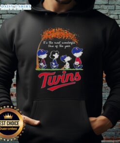Happy Minnesota Twins X Peanuts Snoopy and Friends autumn hoodie, perfect for celebrating the most wonderful time of the year.