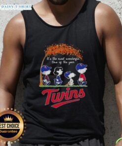 Happy Minnesota Twins X Peanuts Snoopy and Friends tank top for autumn, celebrating it's the most wonderful time of the year.