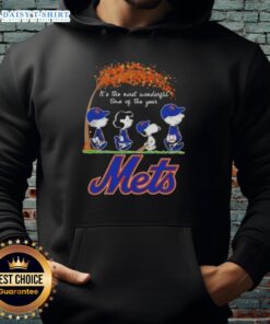 Alt Text: Happy New York Mets X Peanuts Snoopy and Friends Autumn hoodie celebrating the most wonderful time of the year.