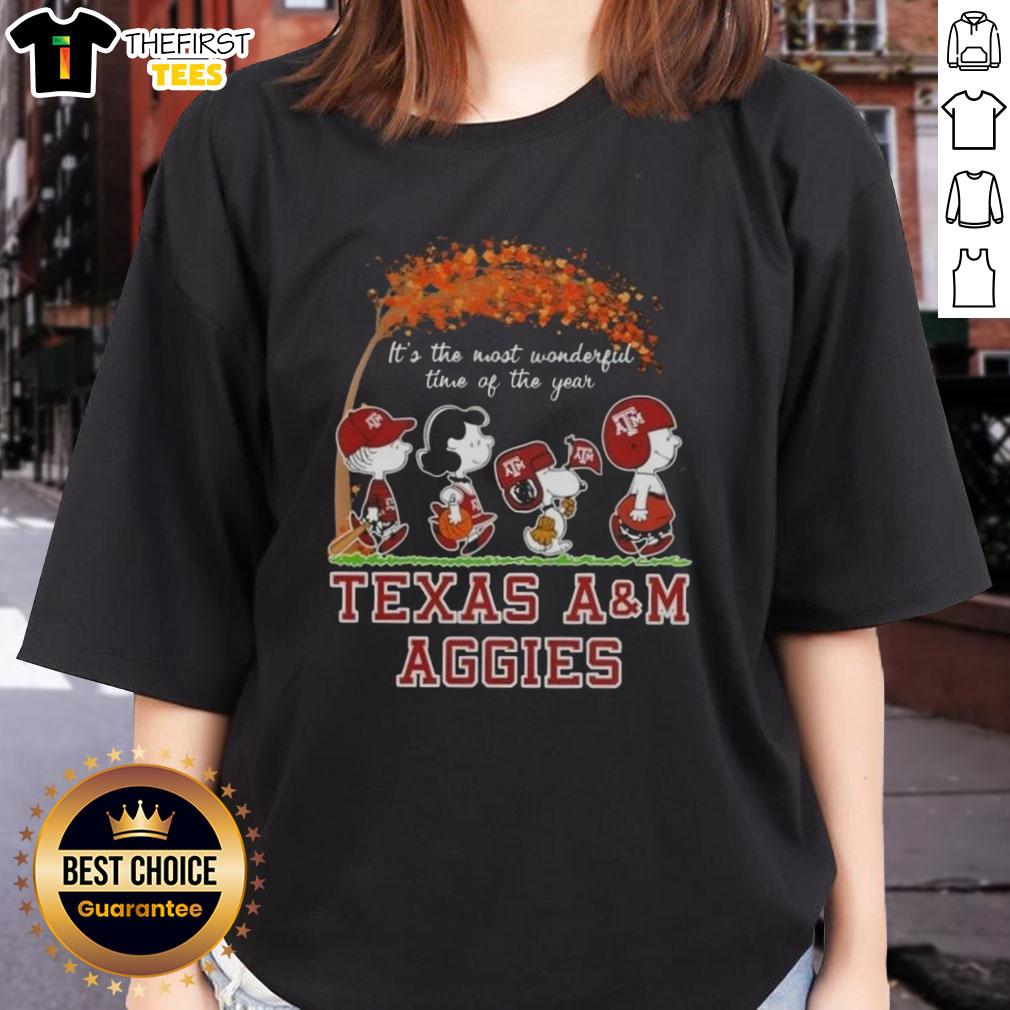 happy-texas-am-aggies-x-peanuts-snoopy-and-friends-autumn-its-the-most-wonderful-time-of-the-year-ladies-tee Happy Texas A&M Aggies tee featuring Snoopy and friends celebrating autumn, perfect for the most wonderful time of the year.