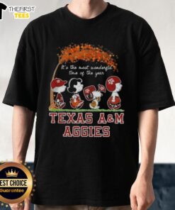 Happy Texas A&M Aggies X Peanuts Snoopy T-shirt for autumn, celebrating 'It's The Most Wonderful Time Of The Year'.