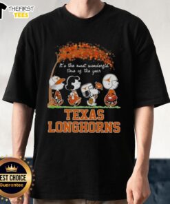Happy Texas Longhorns X Peanuts Snoopy and Friends autumn t-shirt celebrating 'It's The Most Wonderful Time Of The Year'.