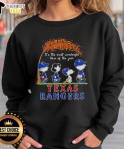 Happy Texas Rangers x Peanuts Snoopy sweatshirt celebrating autumn, perfect for the most wonderful time of the year.