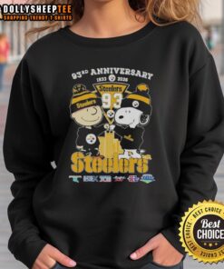 Alt Text: Hot Charlie Brown and Snoopy Super Bowl sweatshirt celebrating 93rd anniversary, featuring Pittsburgh Steelers skyline.