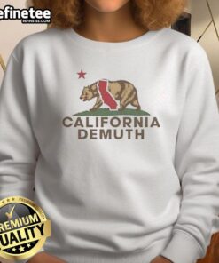 Vintage Hot Demuth California Bear sweatshirt featuring California Republic wordplay design, perfect for casual wear.