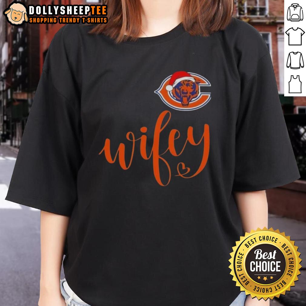 Hot Wifey Chicago Bears Santa Hat Merry Christmas Ladies Tee Hot Wifey Chicago Bears Santa Hat Merry Christmas Ladies Tee featuring festive design for football fans this holiday season.
