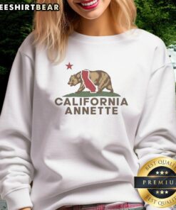 Vintage sweatshirt featuring California bear and Republic flag design, perfect for showcasing California pride.