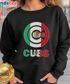 Chicago Cubs baseball sweatshirt featuring a vibrant Mexican flag design, perfect for fans and stylish casual wear.